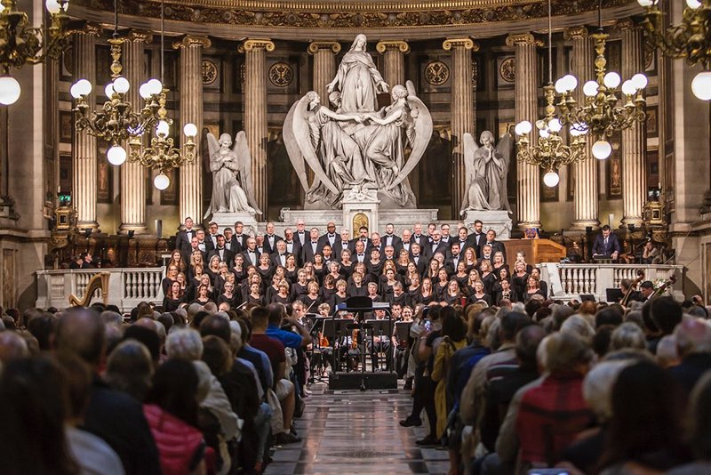 Chorus and Orchestra performing to large audience